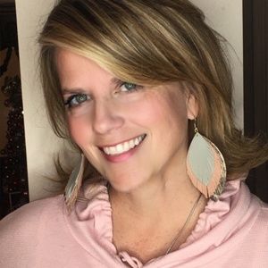 Meet your Posher, Cheri